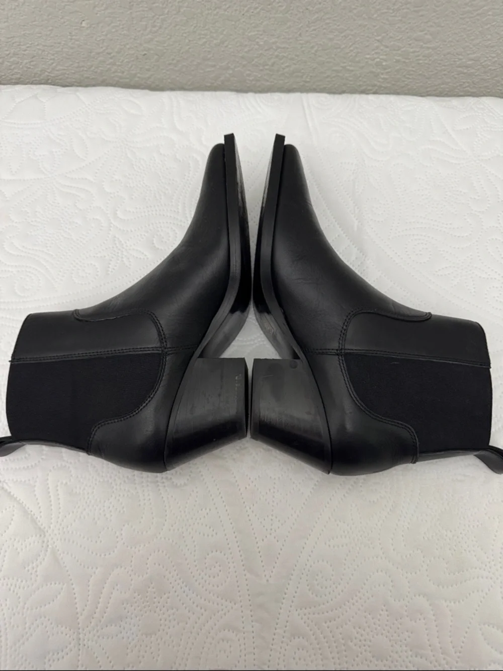 Everlane The Western Ankle Boot Black Leather Chelsea Booties Size 7